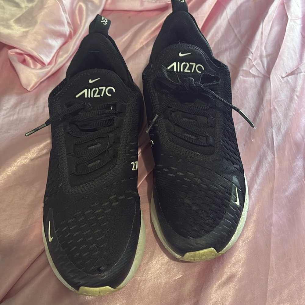 Nike air 270